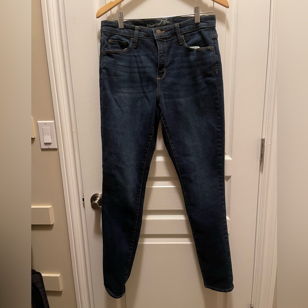 Universal Thread Jeans